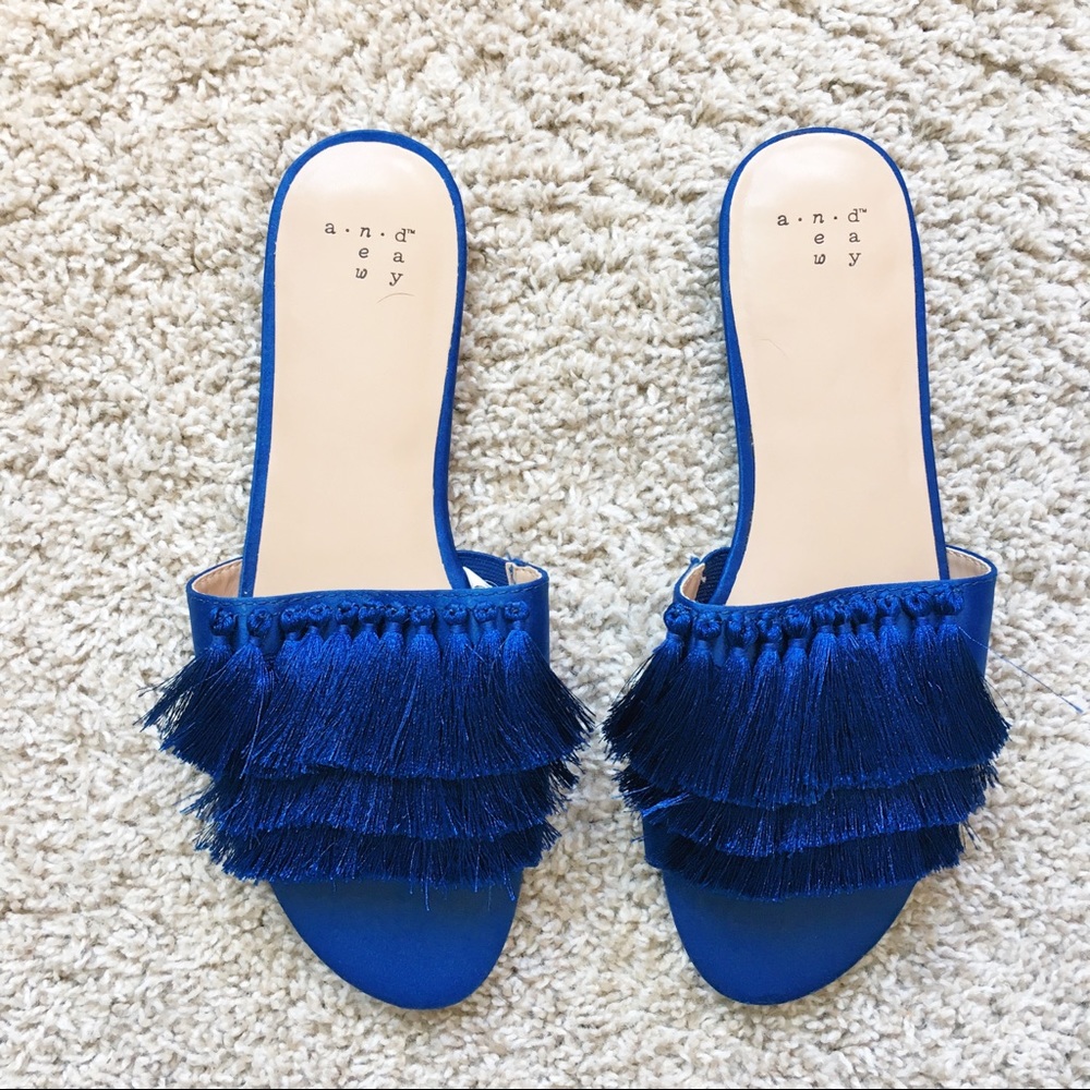 Blue fringe sandals